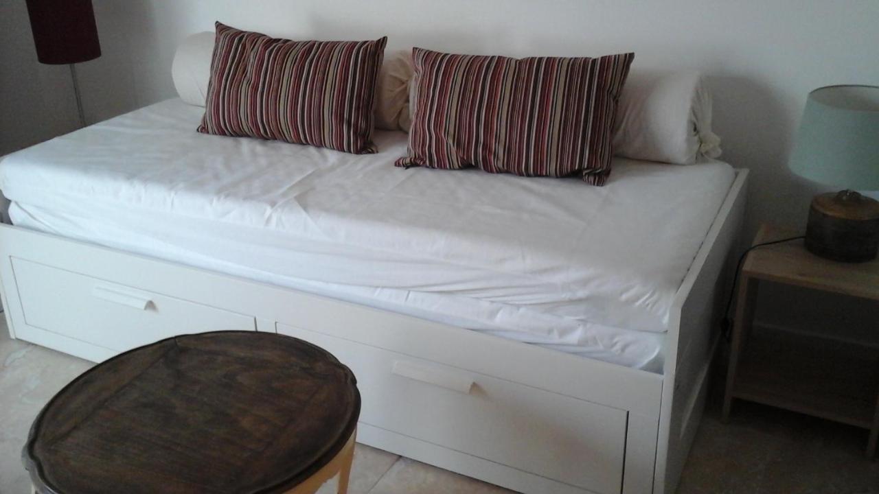 Kira Otel Uzès Dış mekan fotoğraf